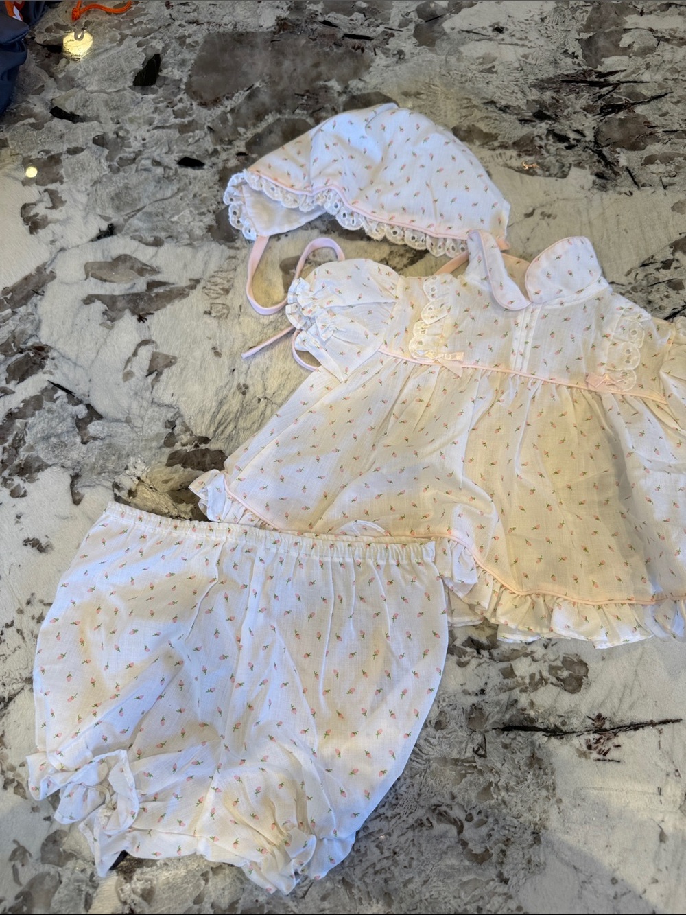 Infant Three-Piece Floral Dress Set in White and Pink